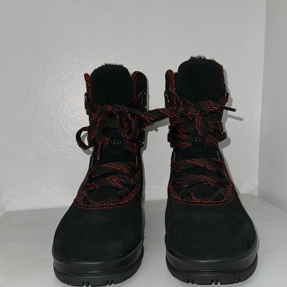 UGG CLASSIC WEATHER HIKER HI - Picture 2 of 5